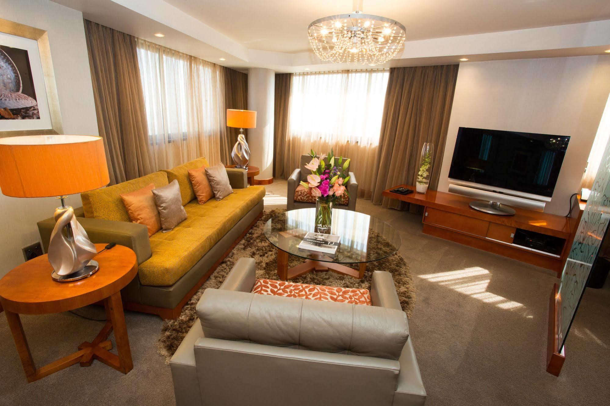 Intercontinental Johannesburg Sandton Towers, An Ihg Hotel Dış mekan fotoğraf